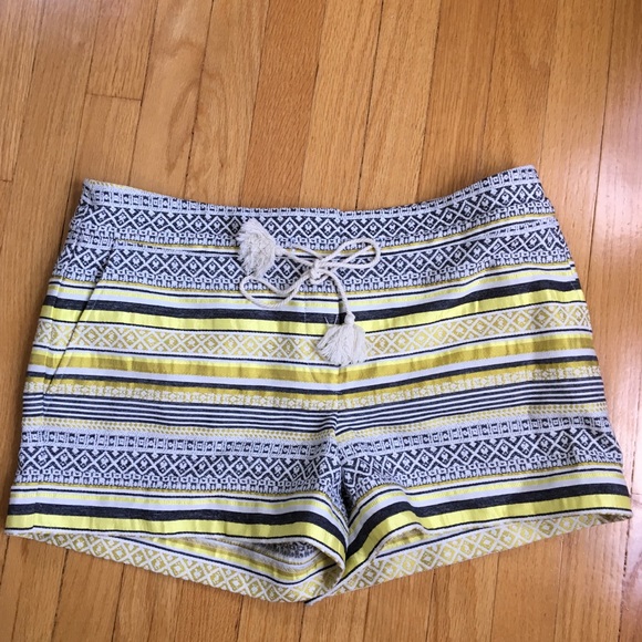 LOFT Pants - Loft printed Shorts size 12